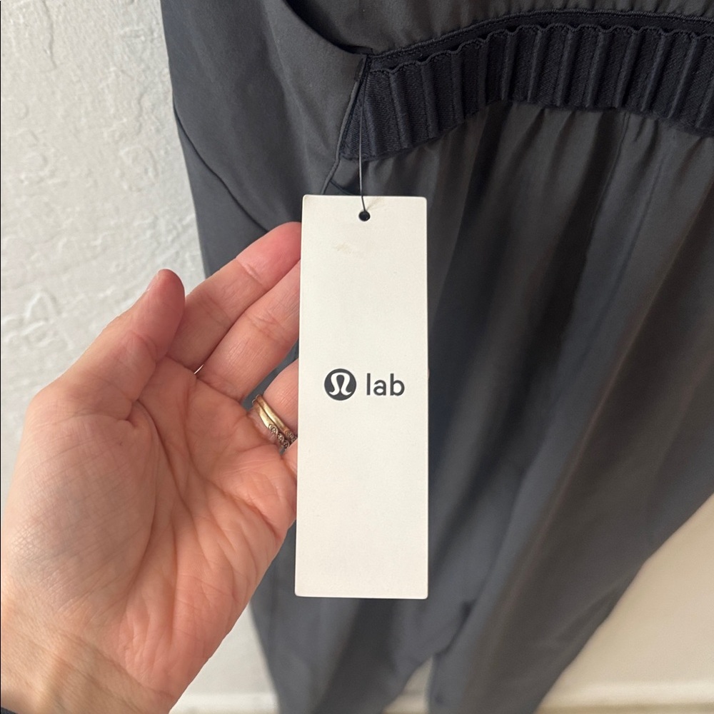 Lululemon LAB Vindur Onesie Jumpsuit Gray Zip Up Front Women's 2 - Picture 7 of 9